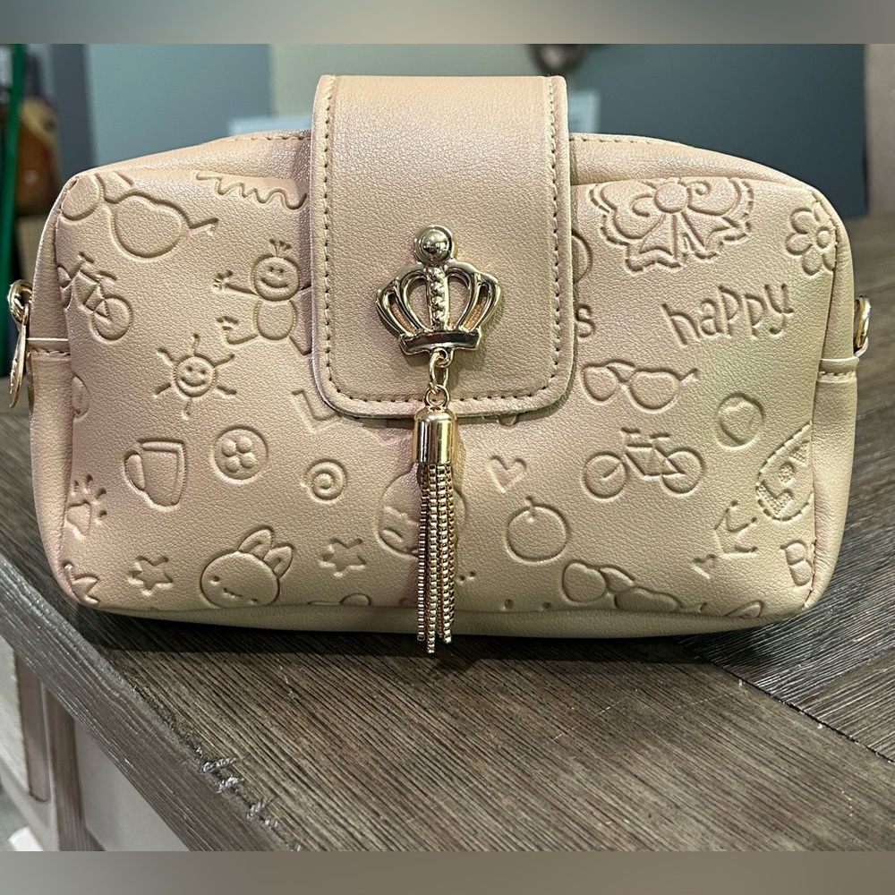 Elegant Tan Crossbody Bag